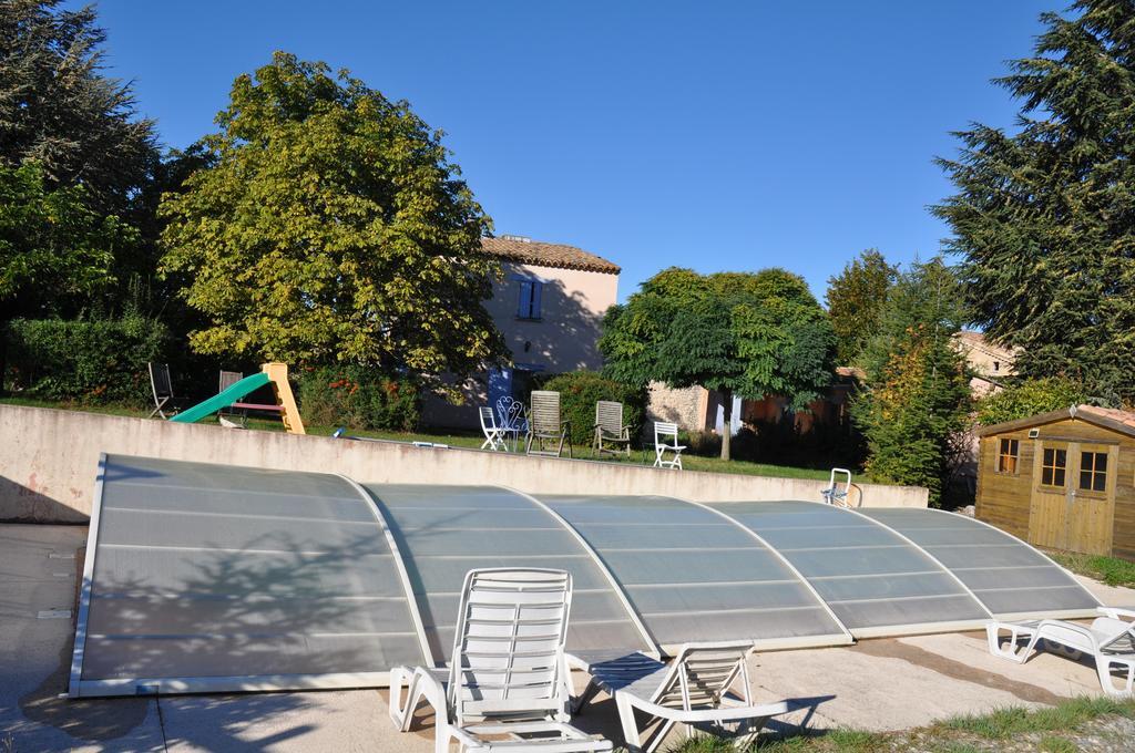 Le Petit Labouret Hotel Revest-du-Bion Екстериор снимка